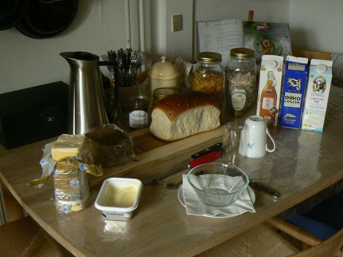 Aakirkeby Bed And Breakfast Eksteriør bilde